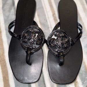Tory Burch- Black Leather Miller Sandals w/Embellished Logo-Size 10